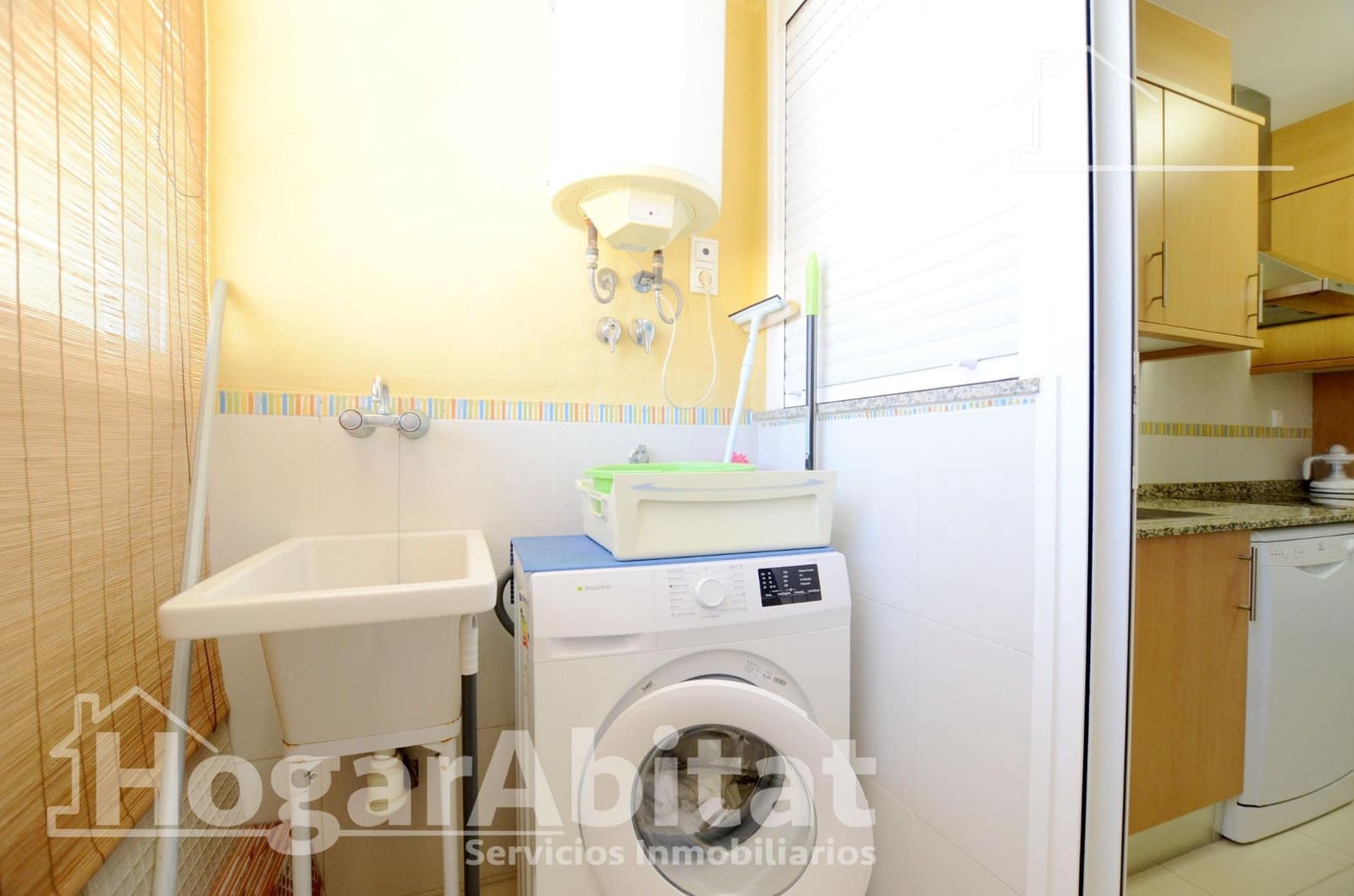 3 bedroom Penthouse for sale in Miramar with pool garage - € 289,000 (Ref: 9849427)