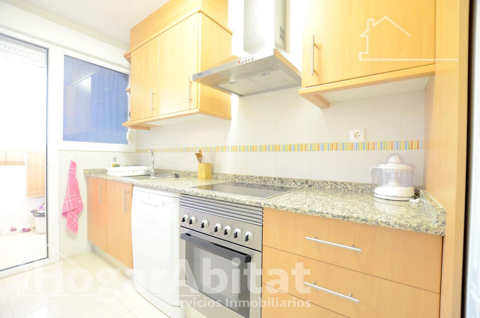3 bedroom Penthouse for sale in Miramar with pool garage - € 289,000 (Ref: 9849427)