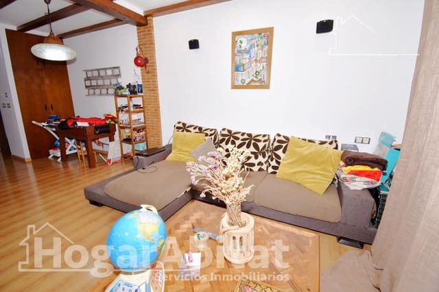 3 Zimmer Reihenhaus zu verkaufen in Chiva mit Garage - 299.999 € (Ref: 9849436)