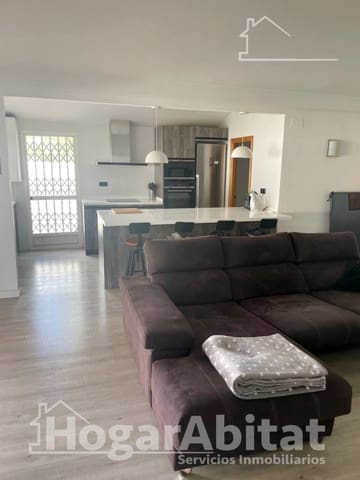 3 soverom Villa til salgs i Chiva med svømmebasseng garasje - € 338 000 (Ref: 9849437)