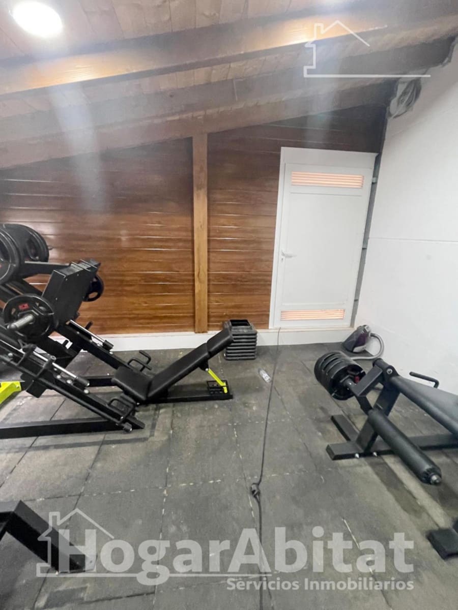 3 Zimmer Villa zu verkaufen in Chiva mit Pool Garage - 338.000 € (Ref: 9849437)
