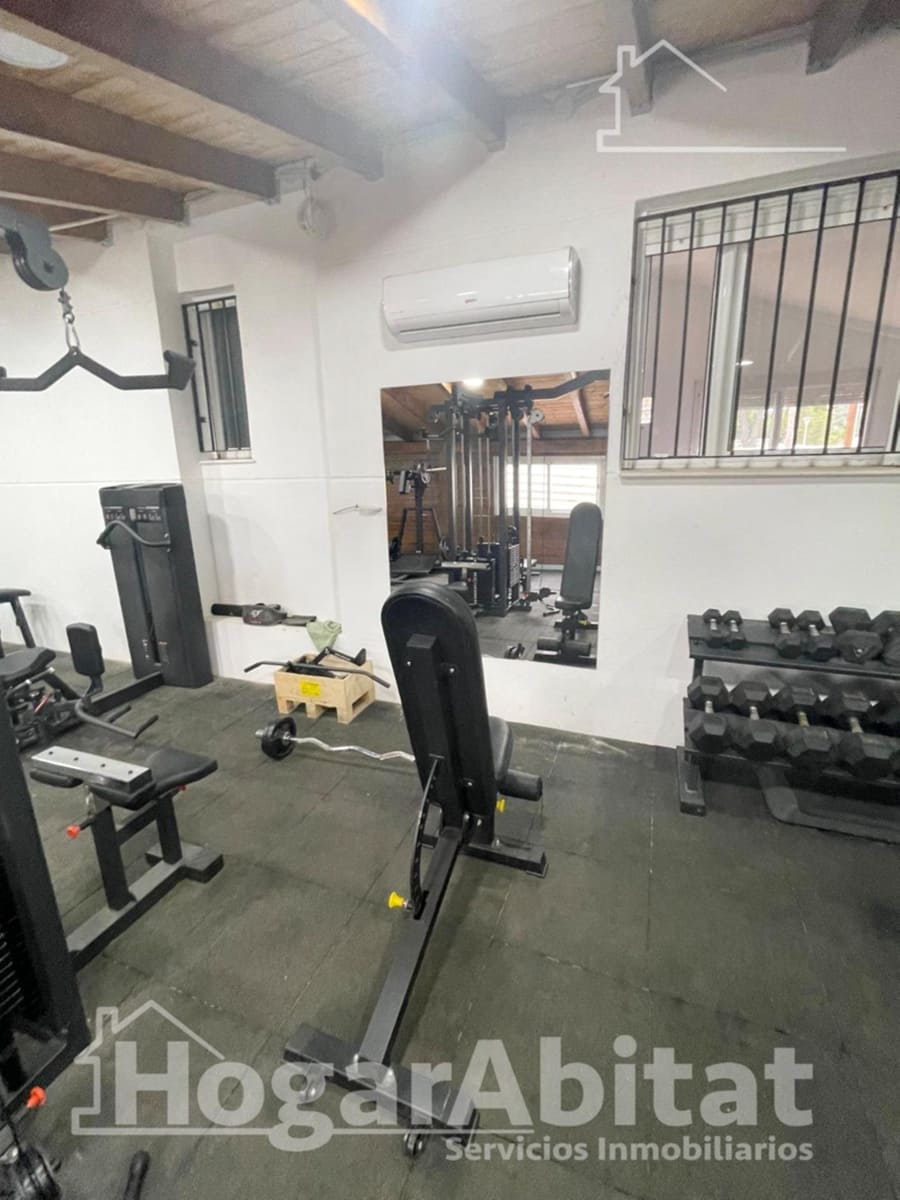 3 Zimmer Villa zu verkaufen in Chiva mit Pool Garage - 338.000 € (Ref: 9849437)