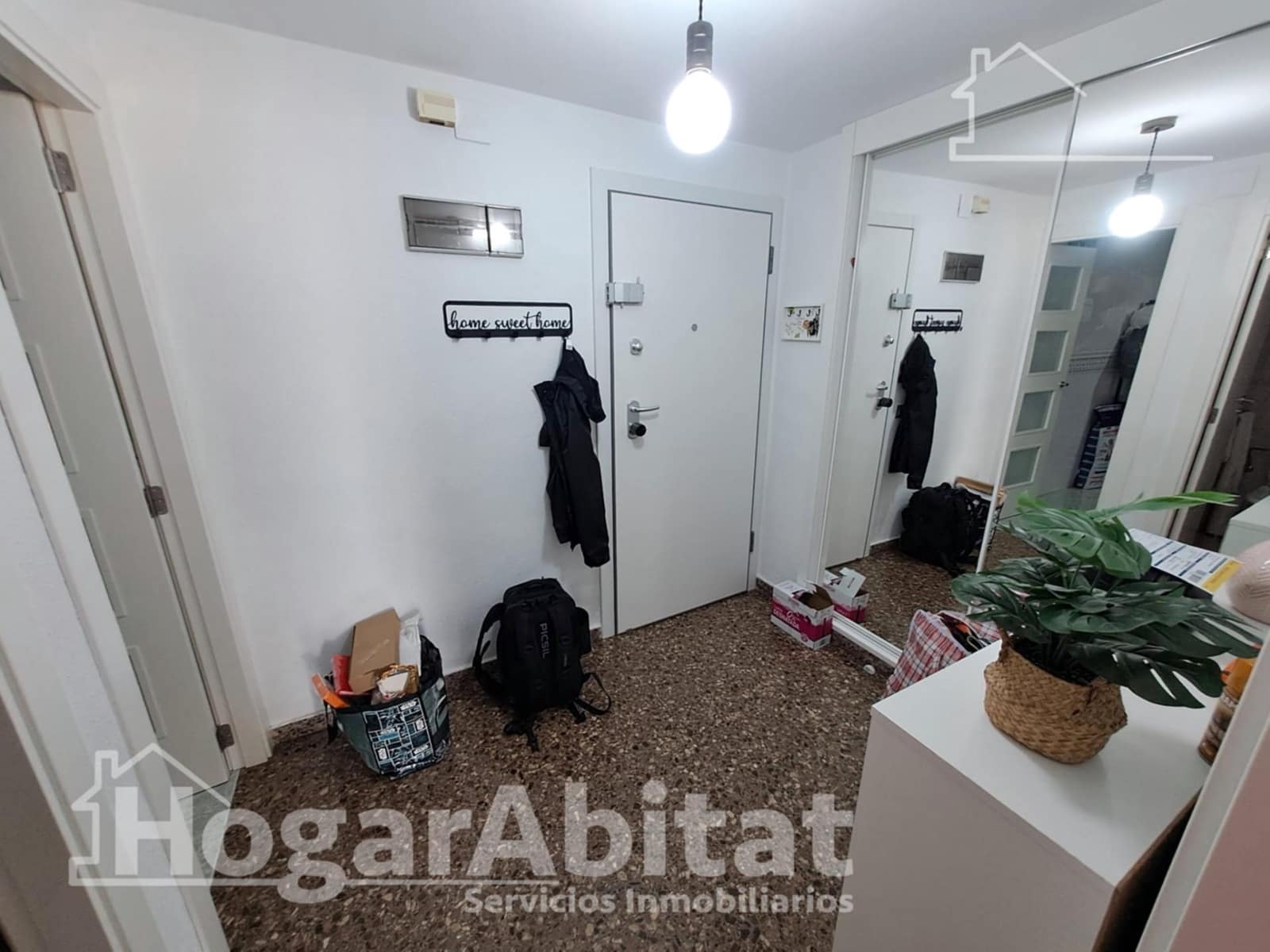 3 bedroom Flat for sale in Alaquas with pool garage - € 240,000 (Ref: 9849441)
