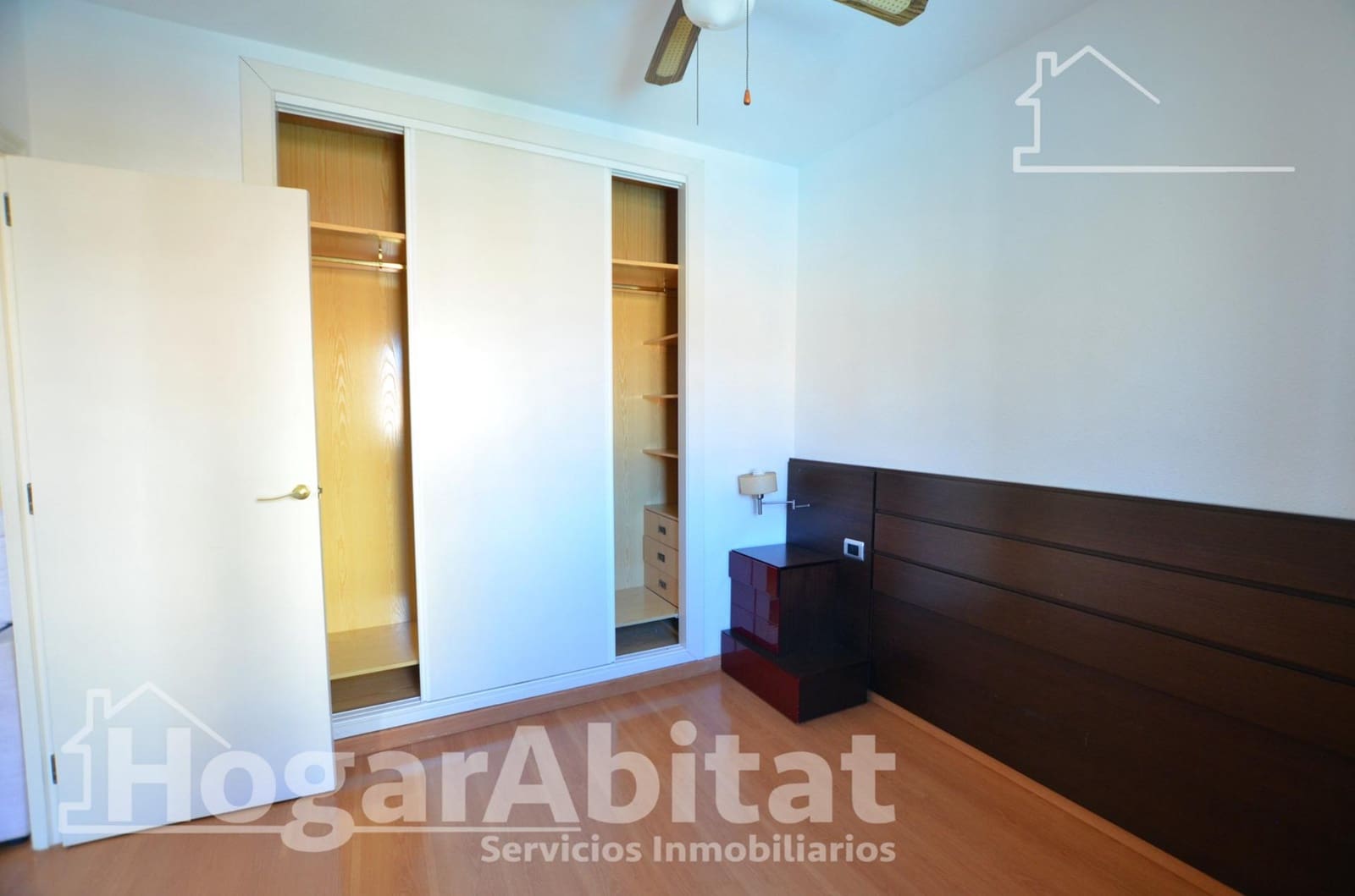 2 bedroom Flat for sale in El Campello with pool garage - € 285,000 (Ref: 9849442)