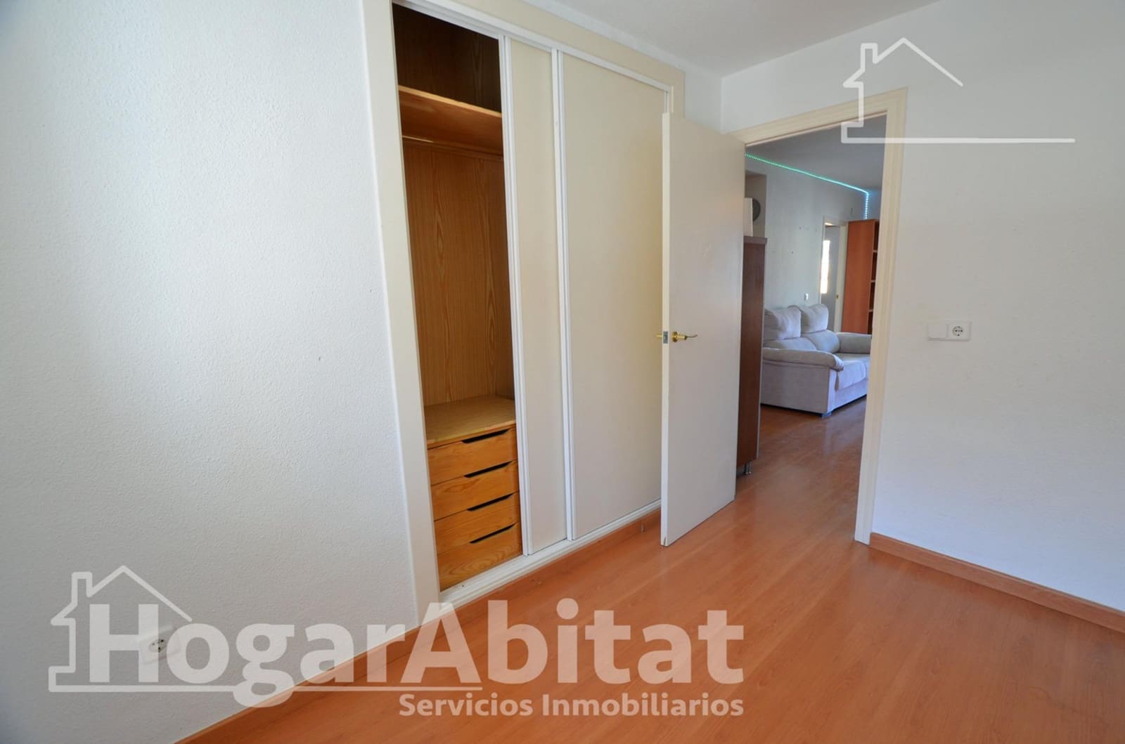 2 bedroom Flat for sale in El Campello with pool garage - € 285,000 (Ref: 9849442)