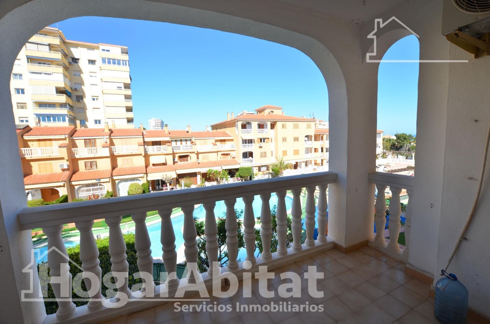 2 bedroom Flat for sale in El Campello with pool garage - € 285,000 (Ref: 9849442)