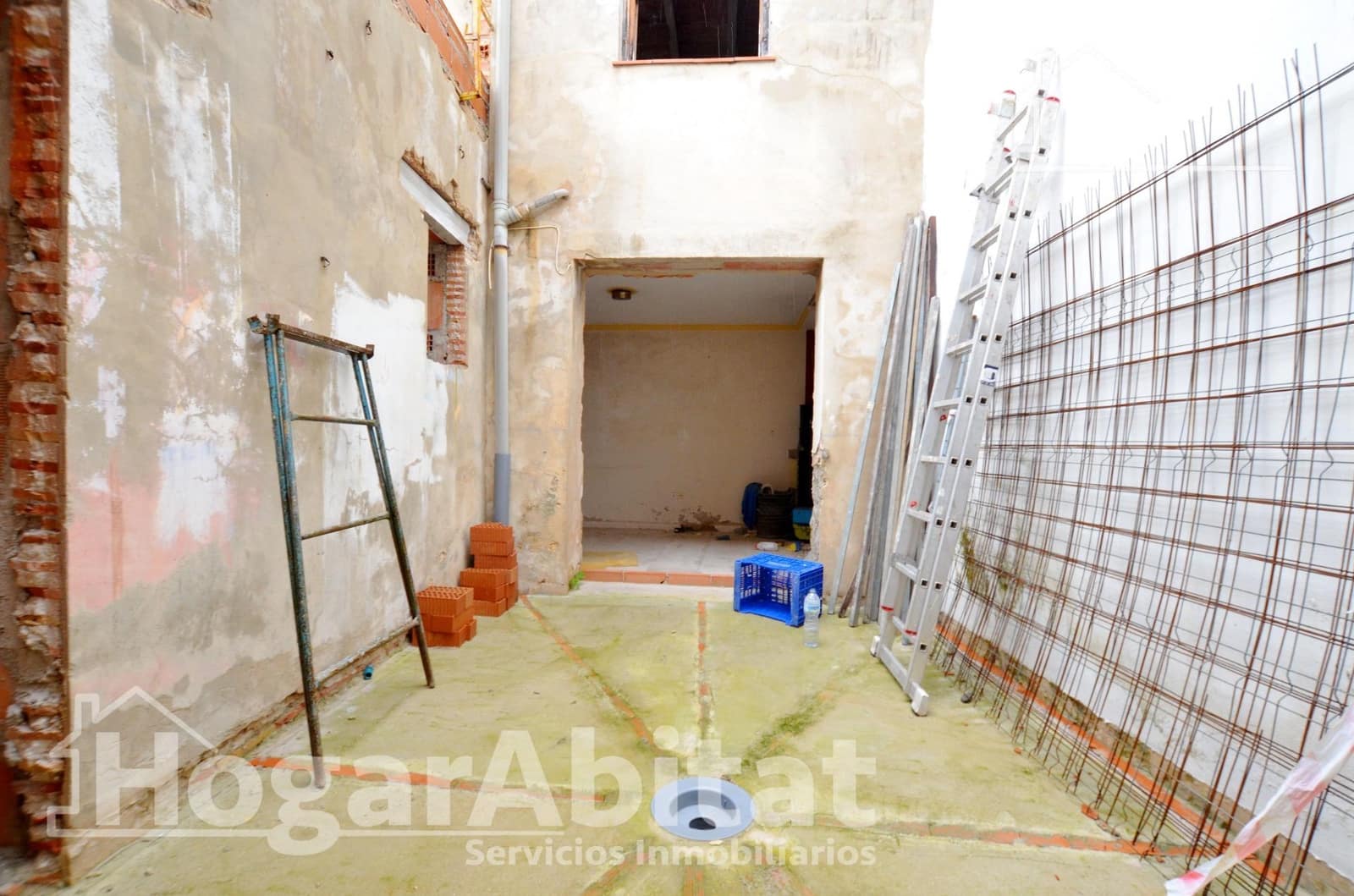Townhouse for sale in Piles with garage - € 153,000 (Ref: 9849445)