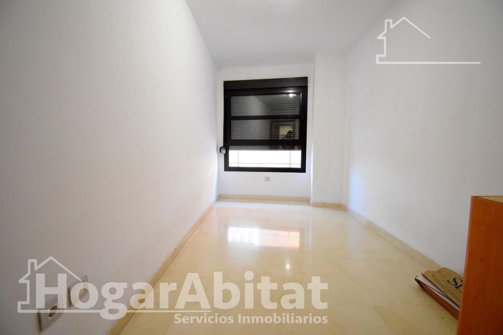 3 bedroom Flat for sale in Oliva - € 185,000 (Ref: 9851808)