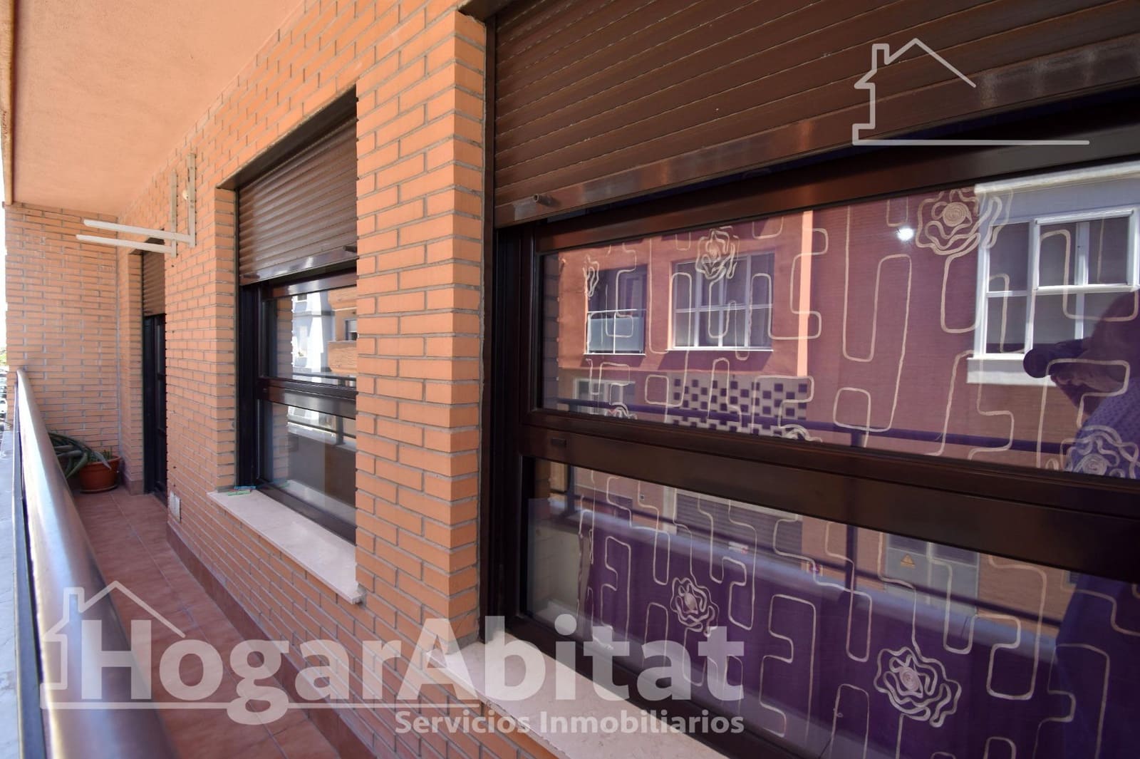 3 bedroom Flat for sale in Oliva - € 185,000 (Ref: 9851808)