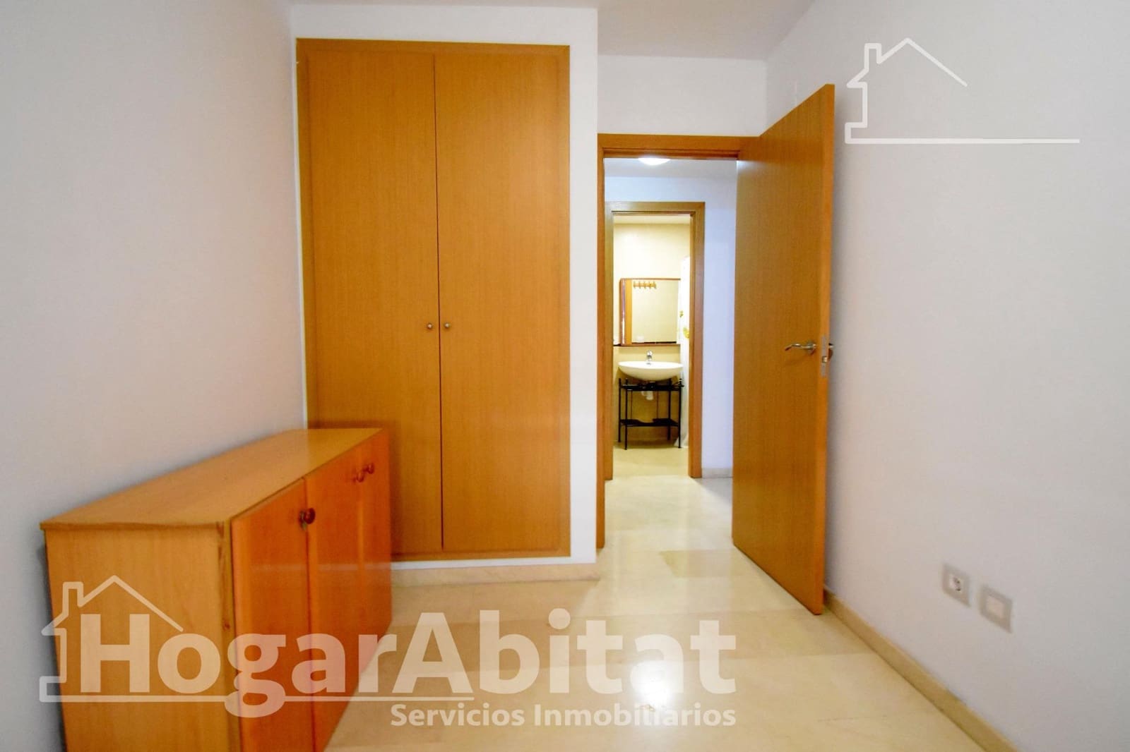 3 bedroom Flat for sale in Oliva - € 185,000 (Ref: 9851808)