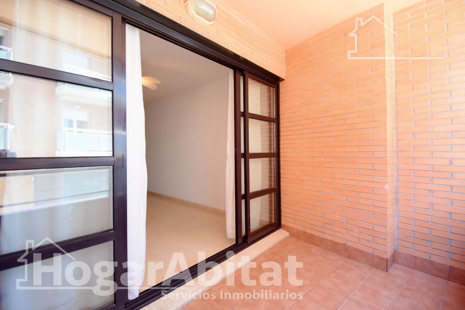 3 bedroom Flat for sale in Oliva - € 185,000 (Ref: 9851808)