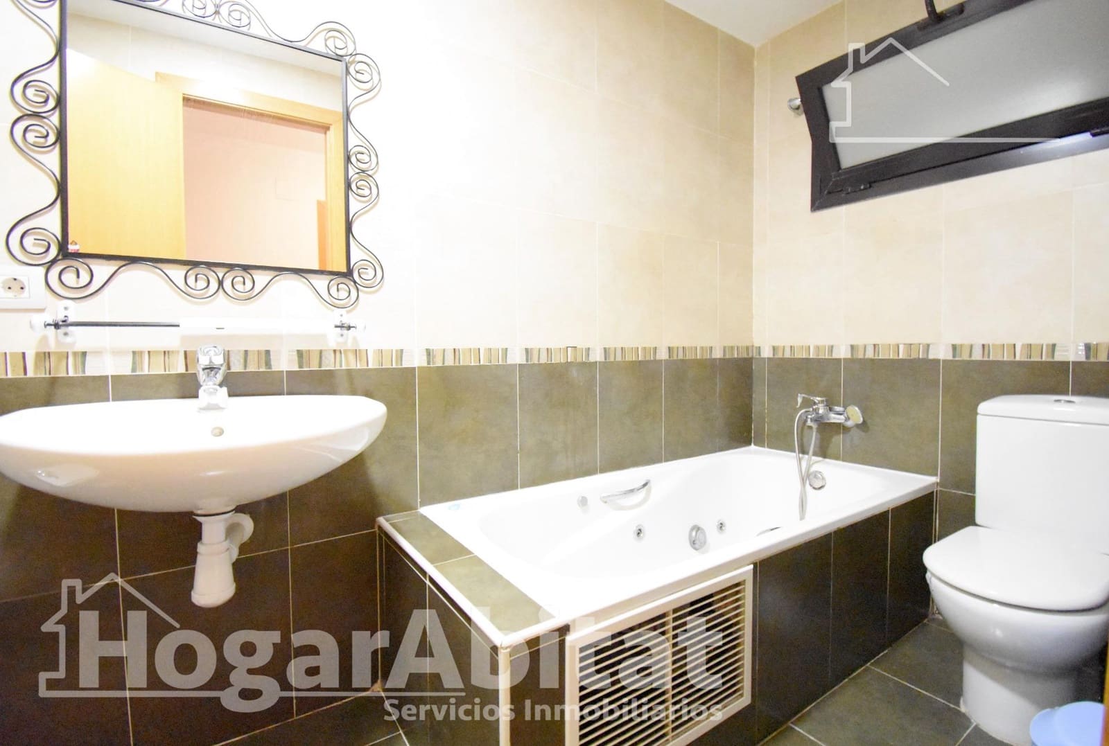 3 bedroom Flat for sale in Oliva - € 185,000 (Ref: 9851808)