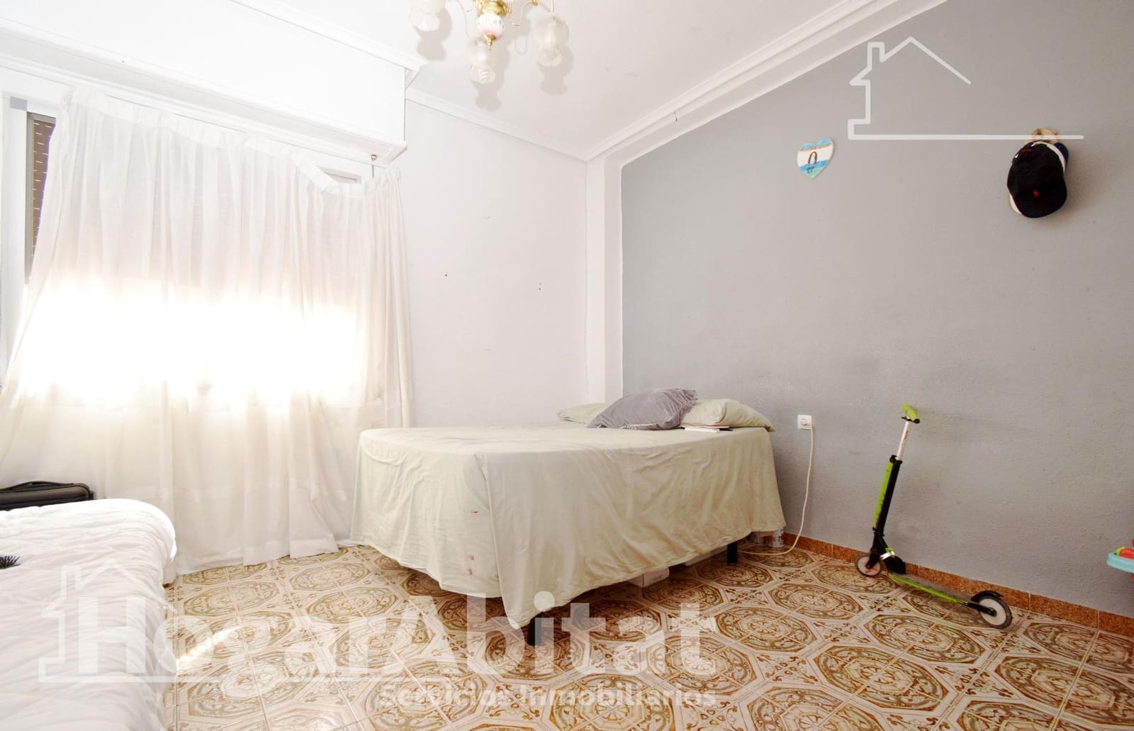 4 makuuhuone Asunto myytävänä paikassa Torrent - 189 000 € (Ref: 9851812)