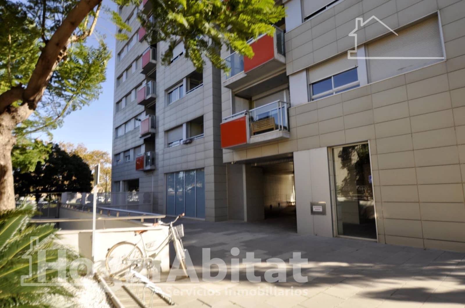 Leilighet til salgs i Valencia by med svømmebasseng - € 230 000 (Ref: 9851813)