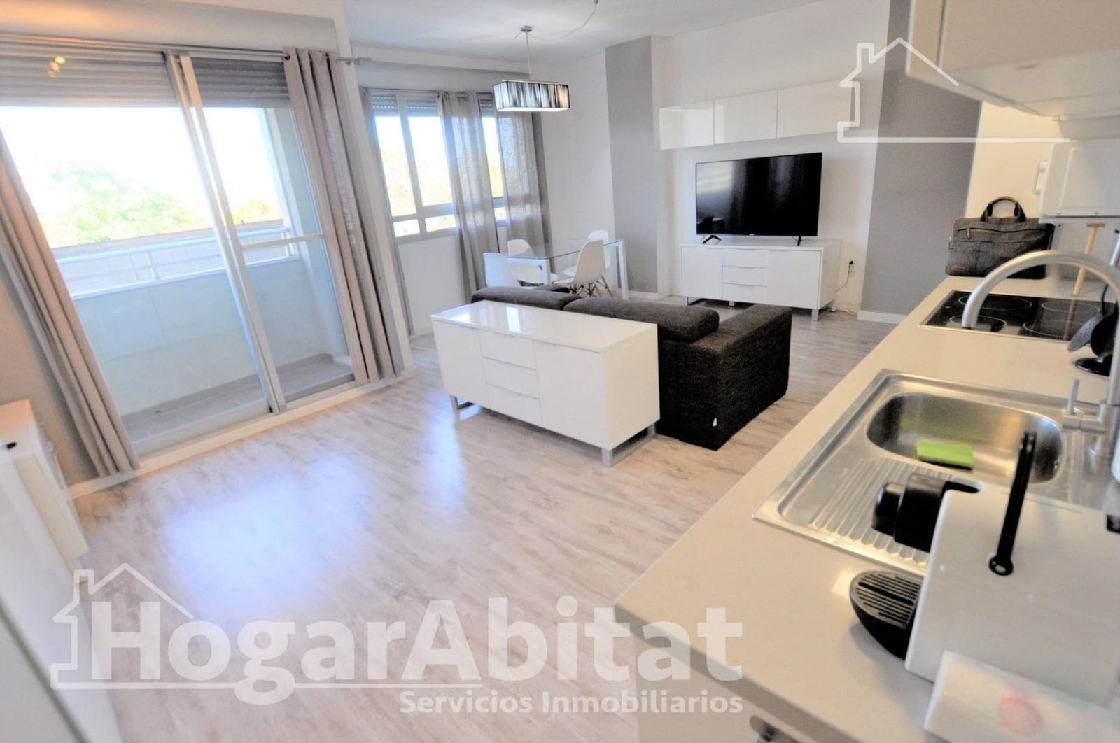 Leilighet til salgs i Valencia by med svømmebasseng - € 230 000 (Ref: 9851813)
