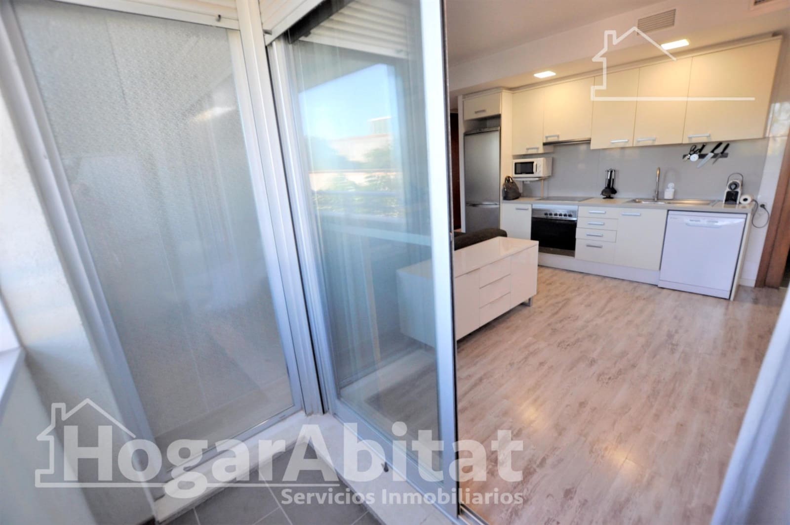 Leilighet til salgs i Valencia by med svømmebasseng - € 230 000 (Ref: 9851813)