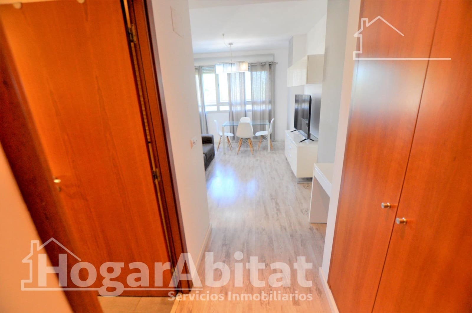Leilighet til salgs i Valencia by med svømmebasseng - € 230 000 (Ref: 9851813)
