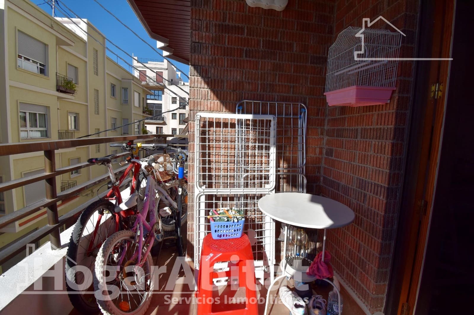 4 bedroom Flat for sale in Oliva - € 135,000 (Ref: 9851822)