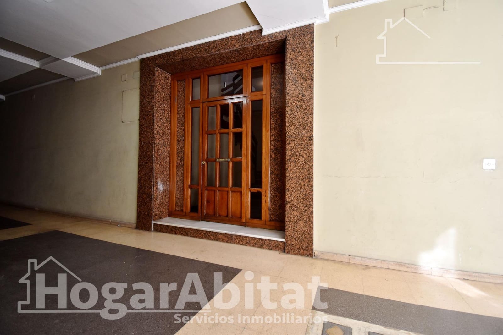 4 bedroom Flat for sale in Oliva - € 135,000 (Ref: 9851822)