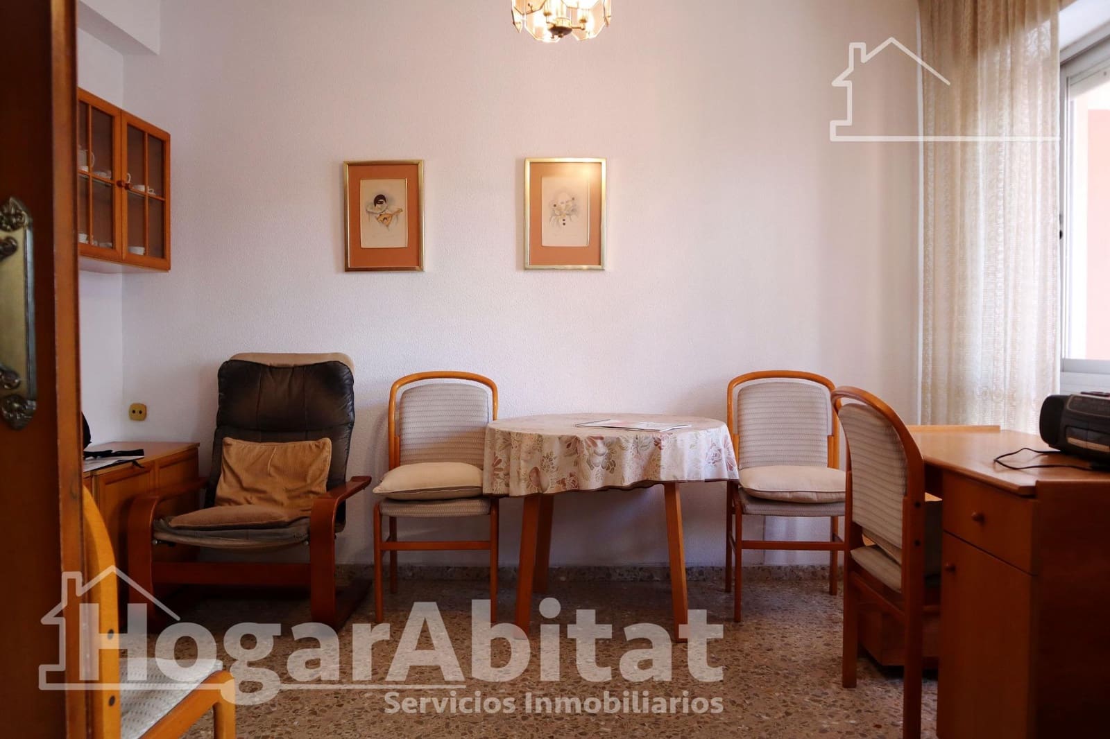 4 bedroom Flat for sale in Oliva - € 120,000 (Ref: 9851823)