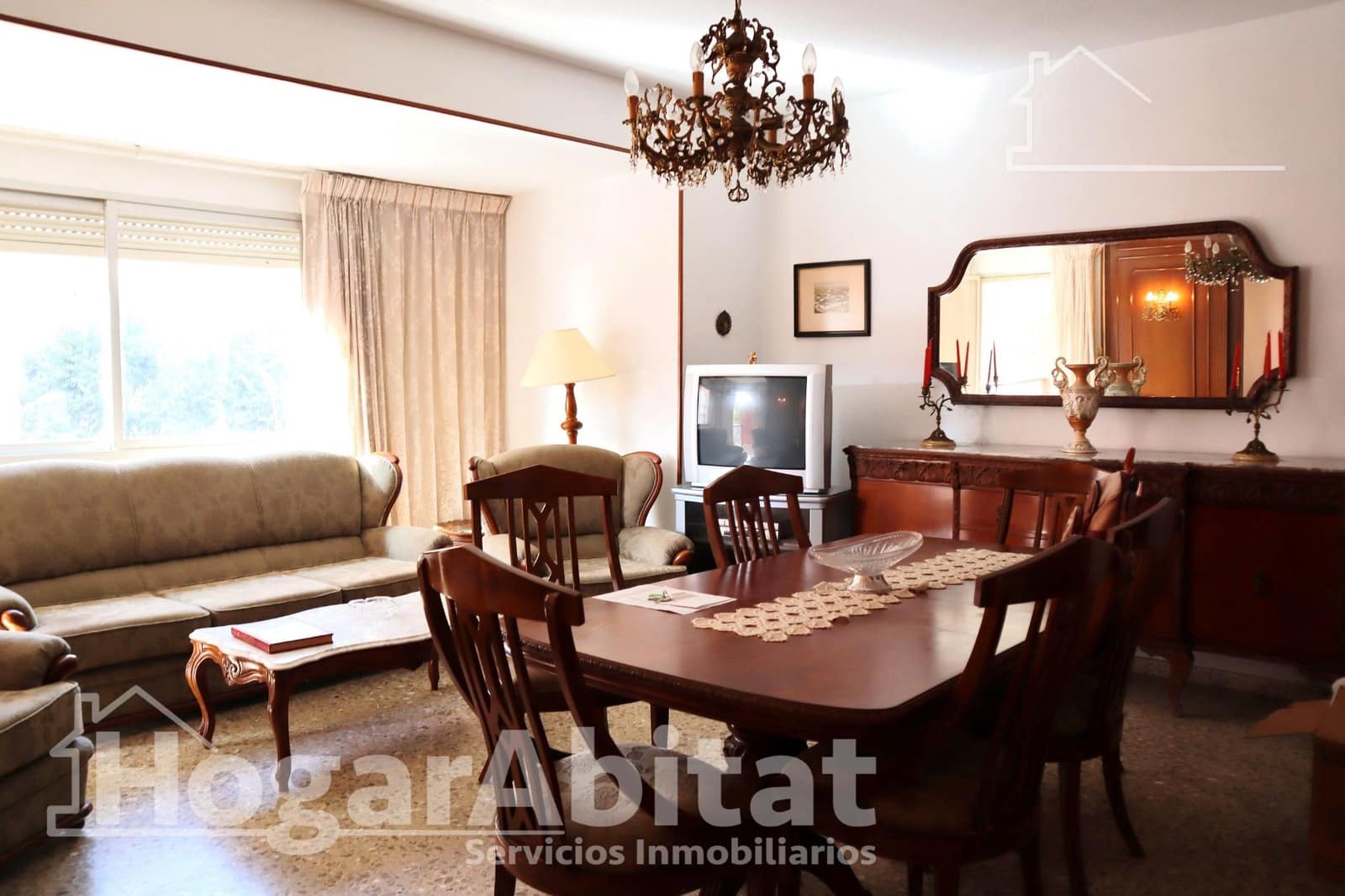 4 bedroom Flat for sale in Oliva - € 120,000 (Ref: 9851823)