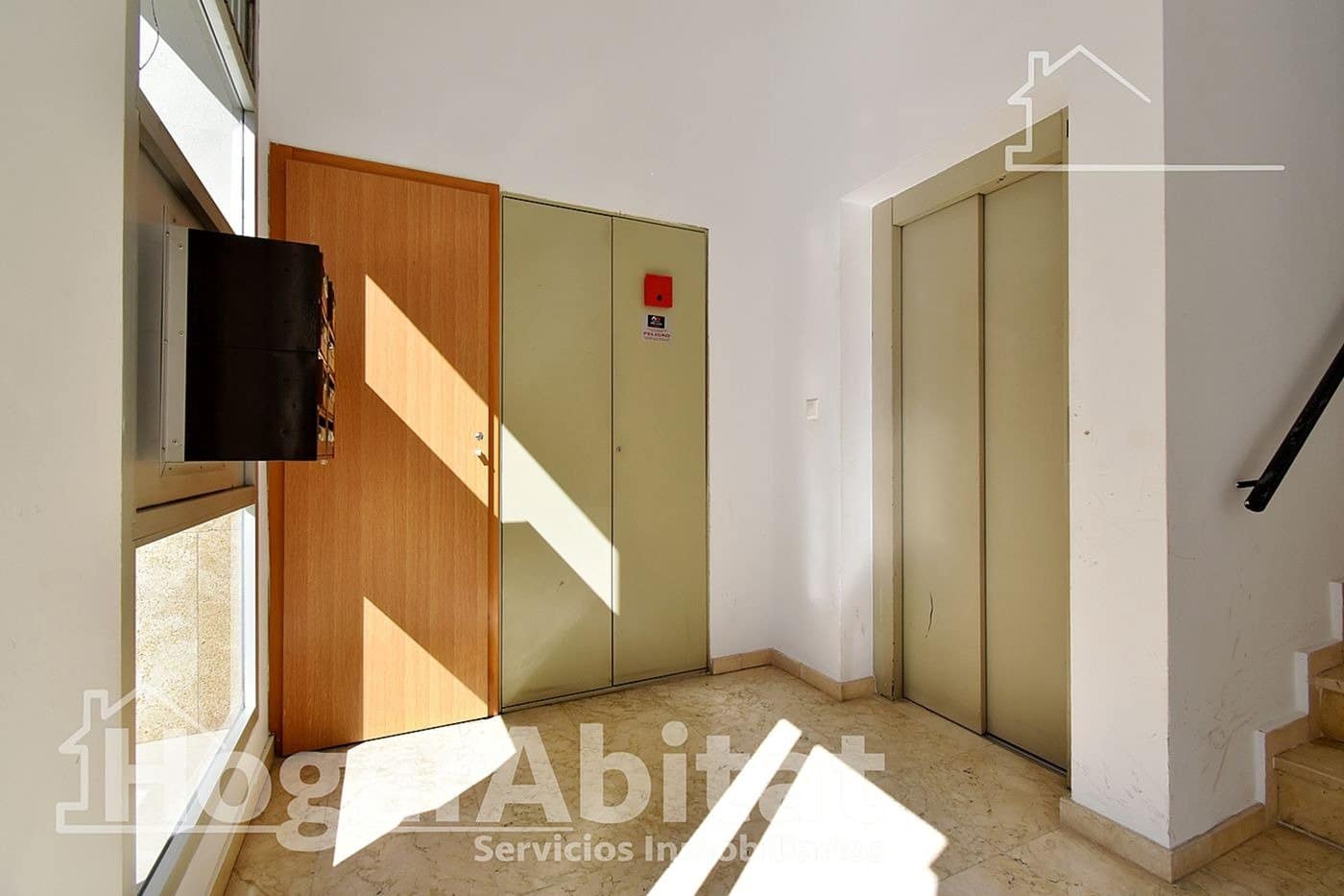4 bedroom Flat for sale in Oliva - € 140,000 (Ref: 9851824)