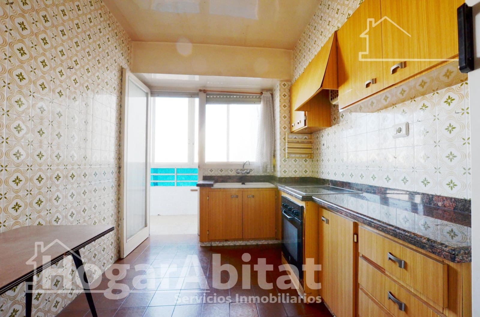4 bedroom Flat for sale in Gandia - € 190,000 (Ref: 9851827)