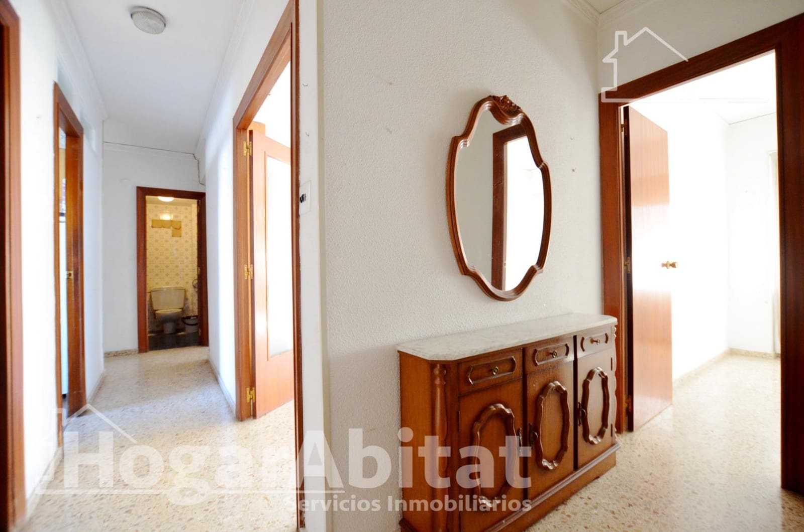 4 bedroom Flat for sale in Gandia - € 190,000 (Ref: 9851827)