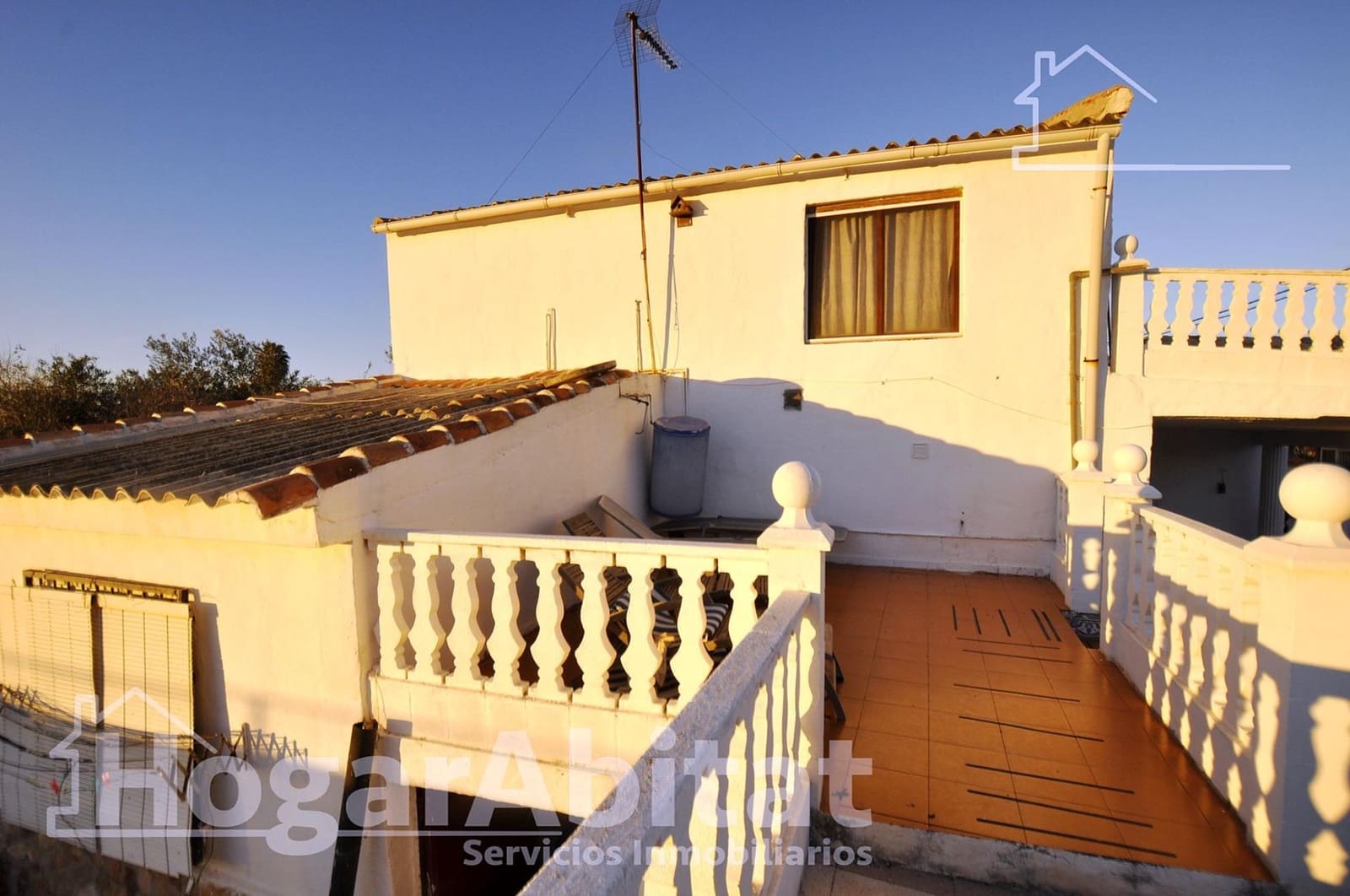 4 soverom Villa til salgs i Sagunto / Sagunt med svømmebasseng garasje - € 490 000 (Ref: 9851829)