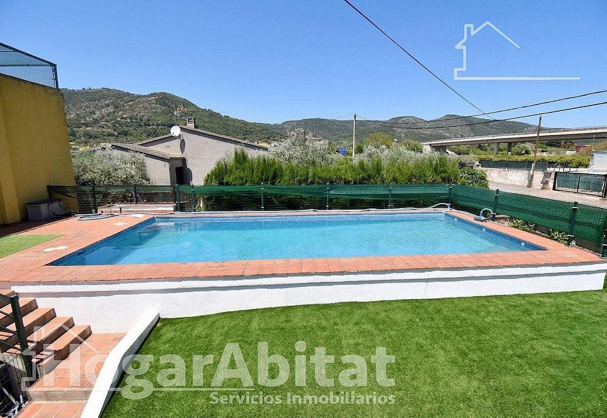4 soverom Villa til salgs i Borriol med svømmebasseng garasje - € 299 000 (Ref: 9855528)