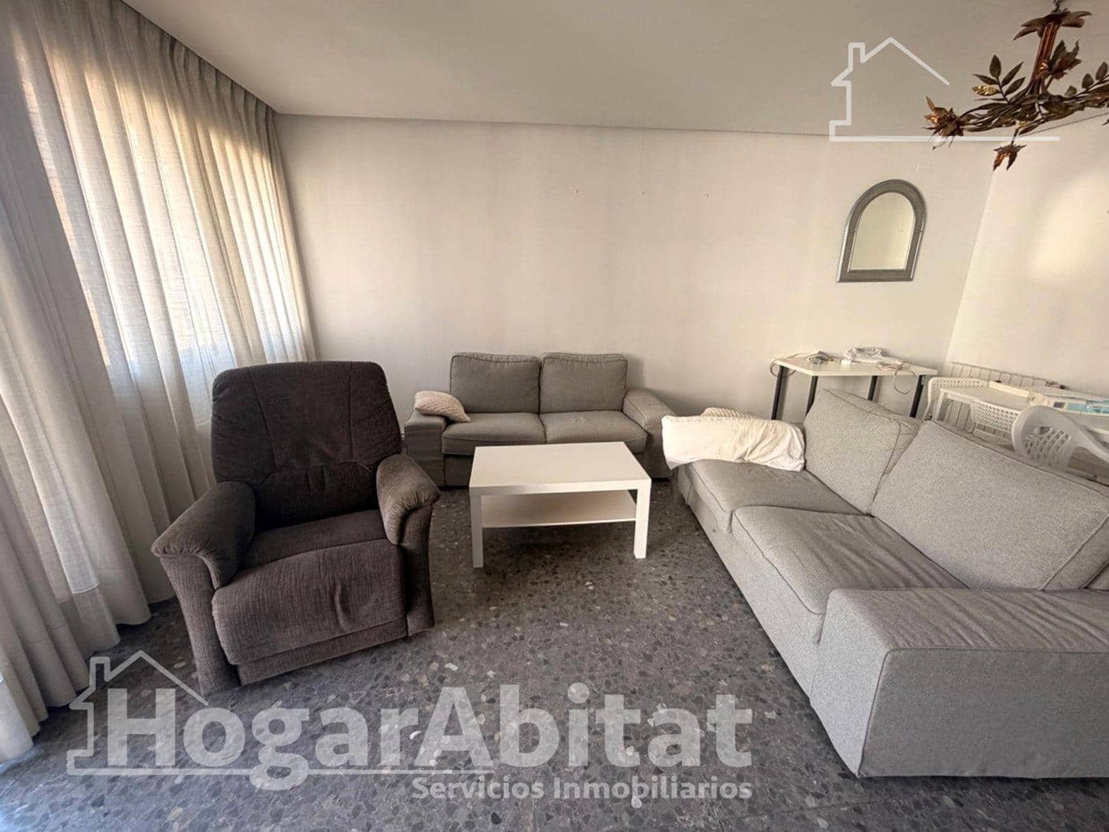 4 bedroom Flat for sale in Valencia city with garage - € 550,000 (Ref: 9855531)