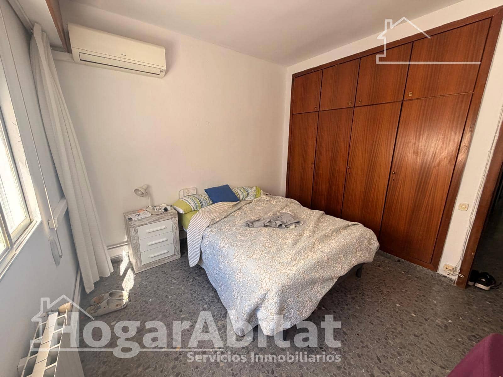 4 bedroom Flat for sale in Valencia city with garage - € 550,000 (Ref: 9855531)