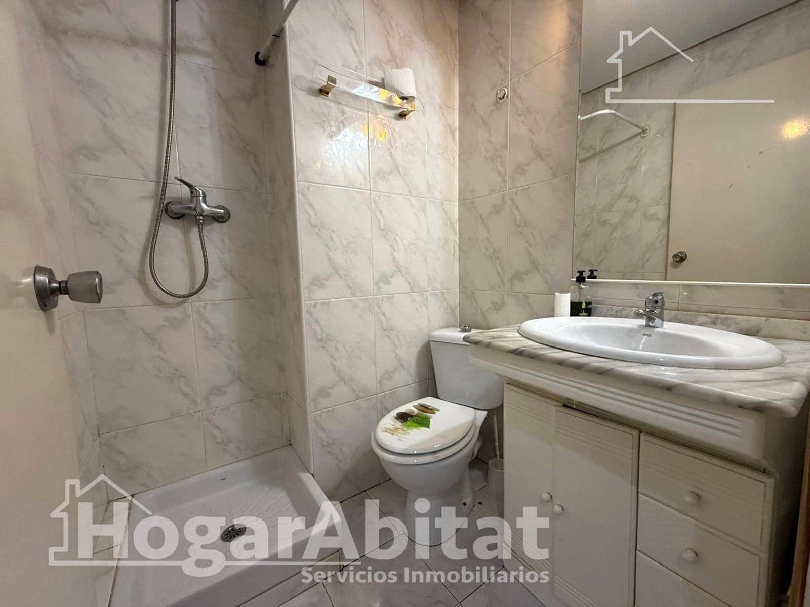 4 bedroom Flat for sale in Valencia city with garage - € 550,000 (Ref: 9855531)