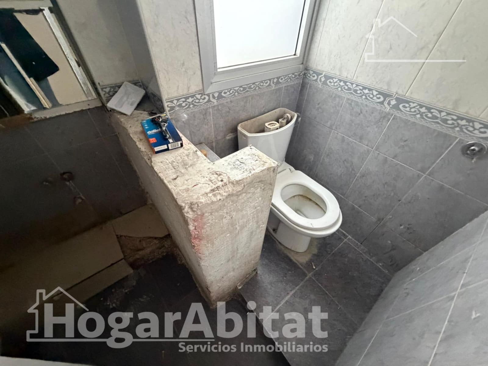 3 bedroom Penthouse for sale in Lliria - € 110,000 (Ref: 9855532)