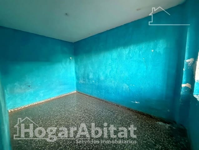 3 quarto Penthouse para venda em Llíria - 110 000 € (Ref: 9855532)