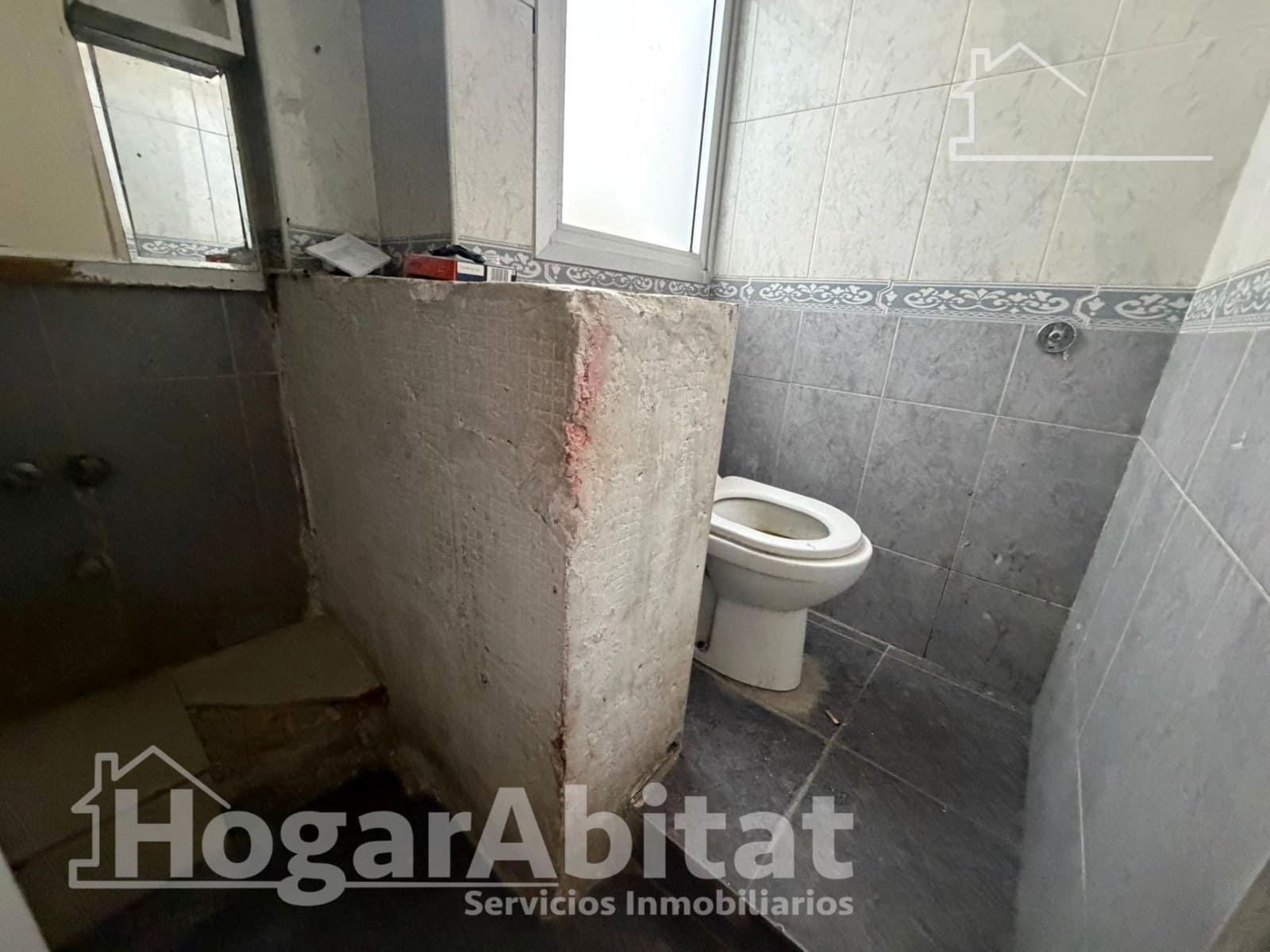 3 bedroom Penthouse for sale in Lliria - € 110,000 (Ref: 9855532)