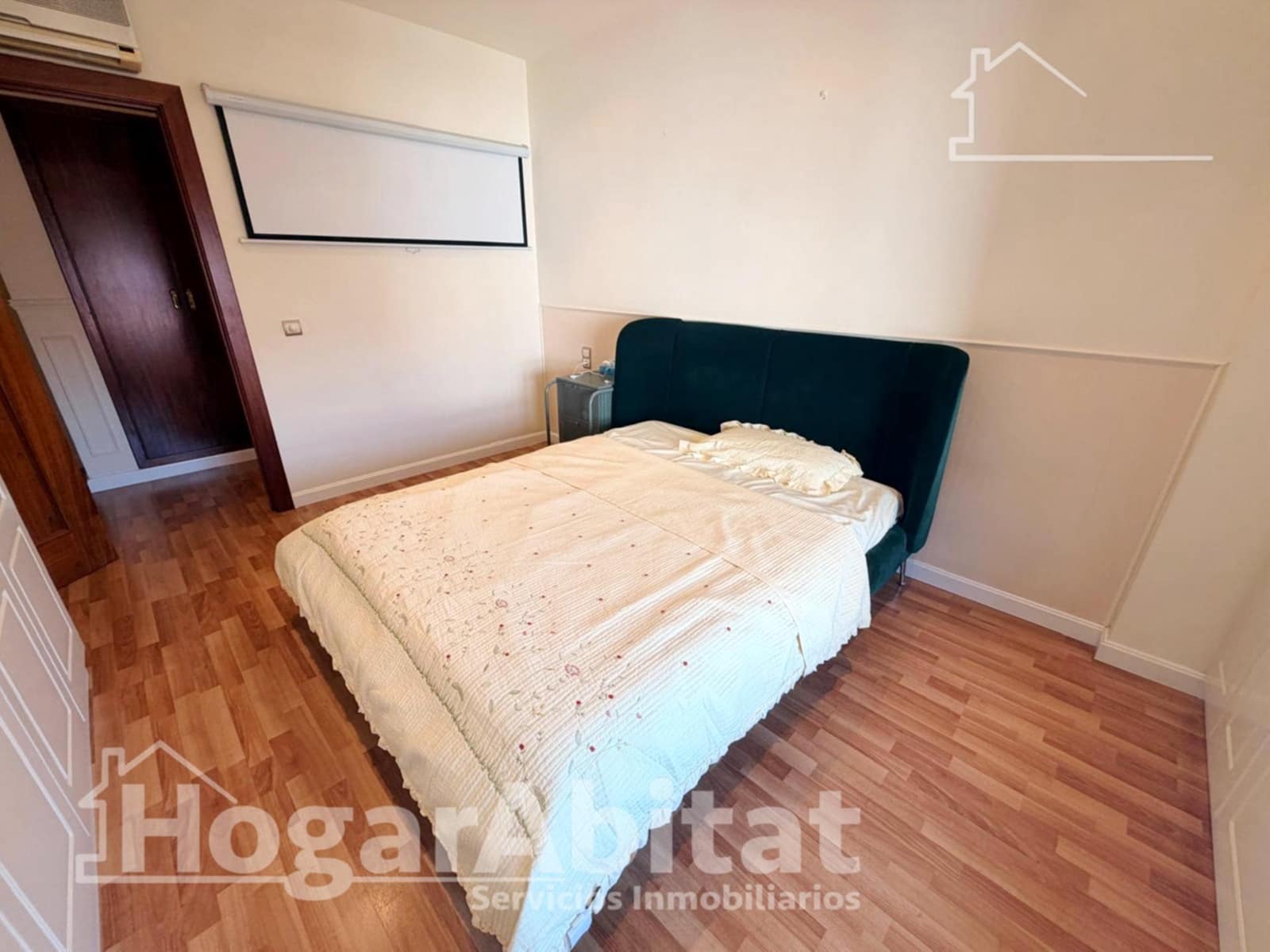 Piso de 3 habitaciones en Torrent en venta con garaje - 249.000 € (Ref: 9855537)
