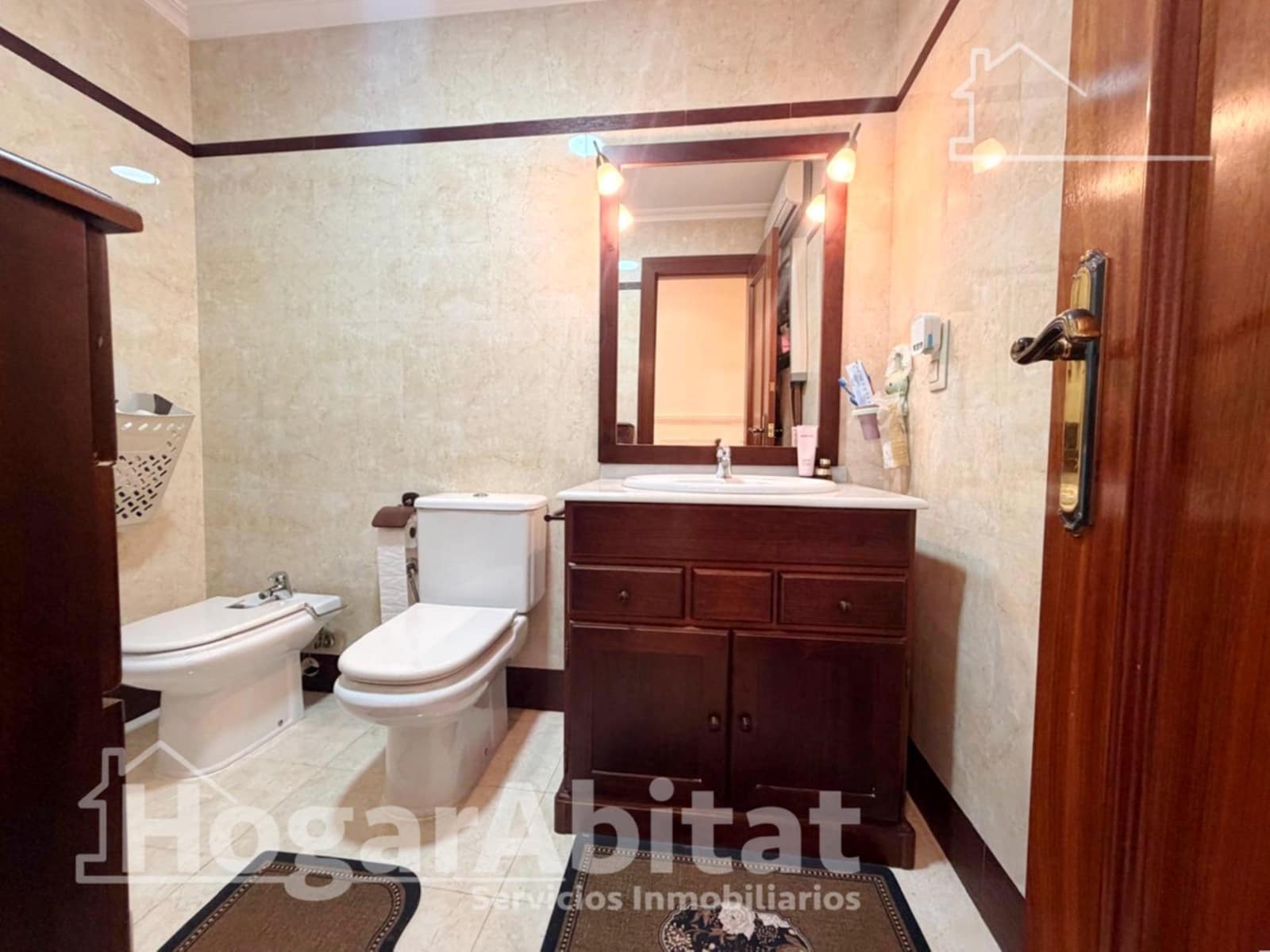 Piso de 3 habitaciones en Torrent en venta con garaje - 249.000 € (Ref: 9855537)