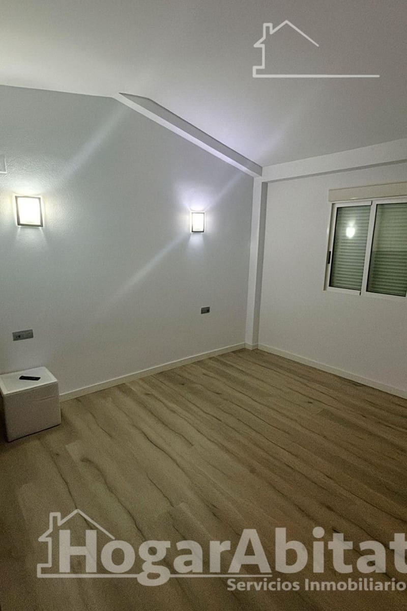3 bedroom Villa for sale in Chiva with pool garage - € 338,000 (Ref: 9855540)