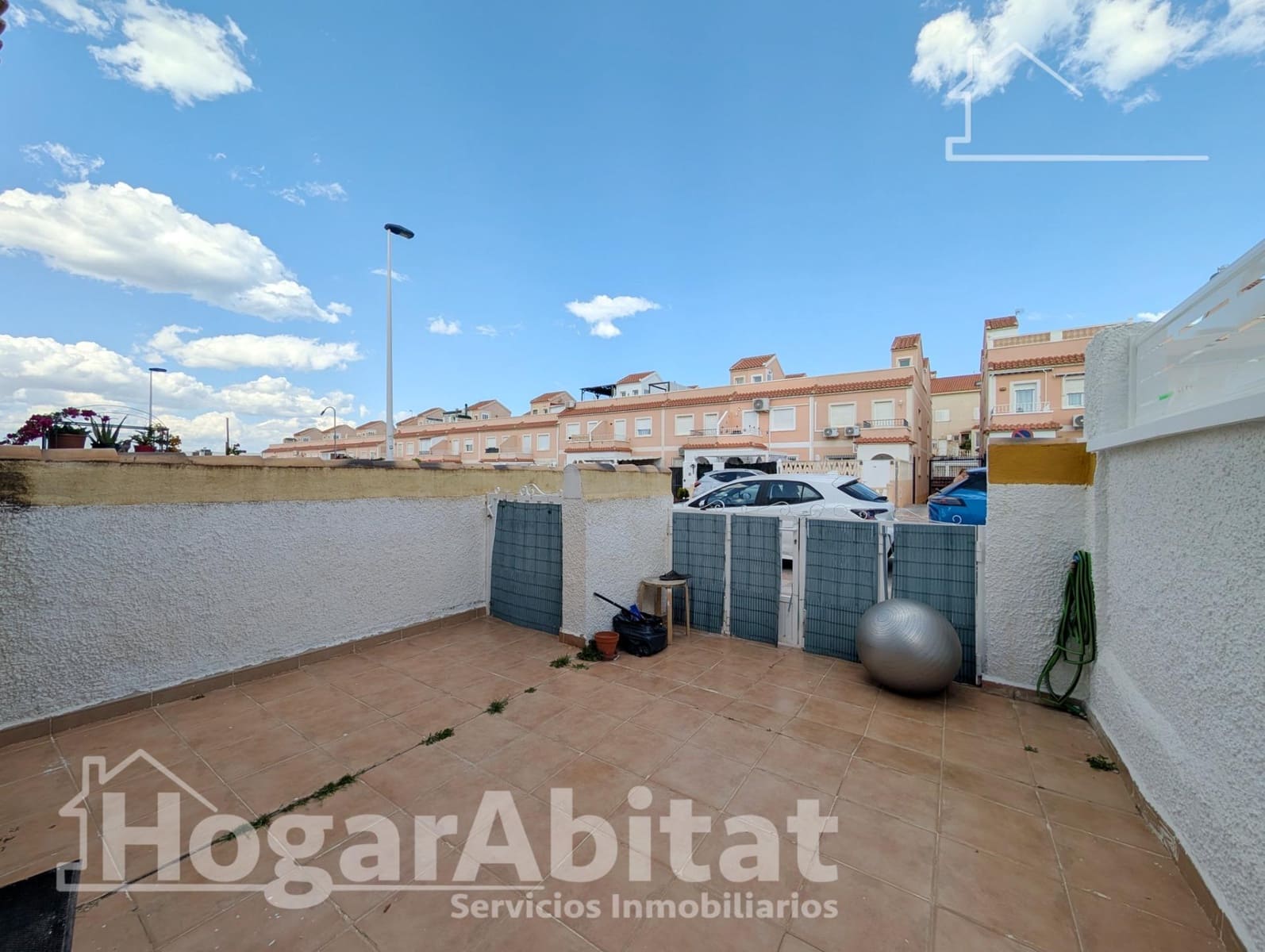 3 sovrum Radhus till salu i Gran Alacant med pool garage - 185 000 € (Ref: 9855542)
