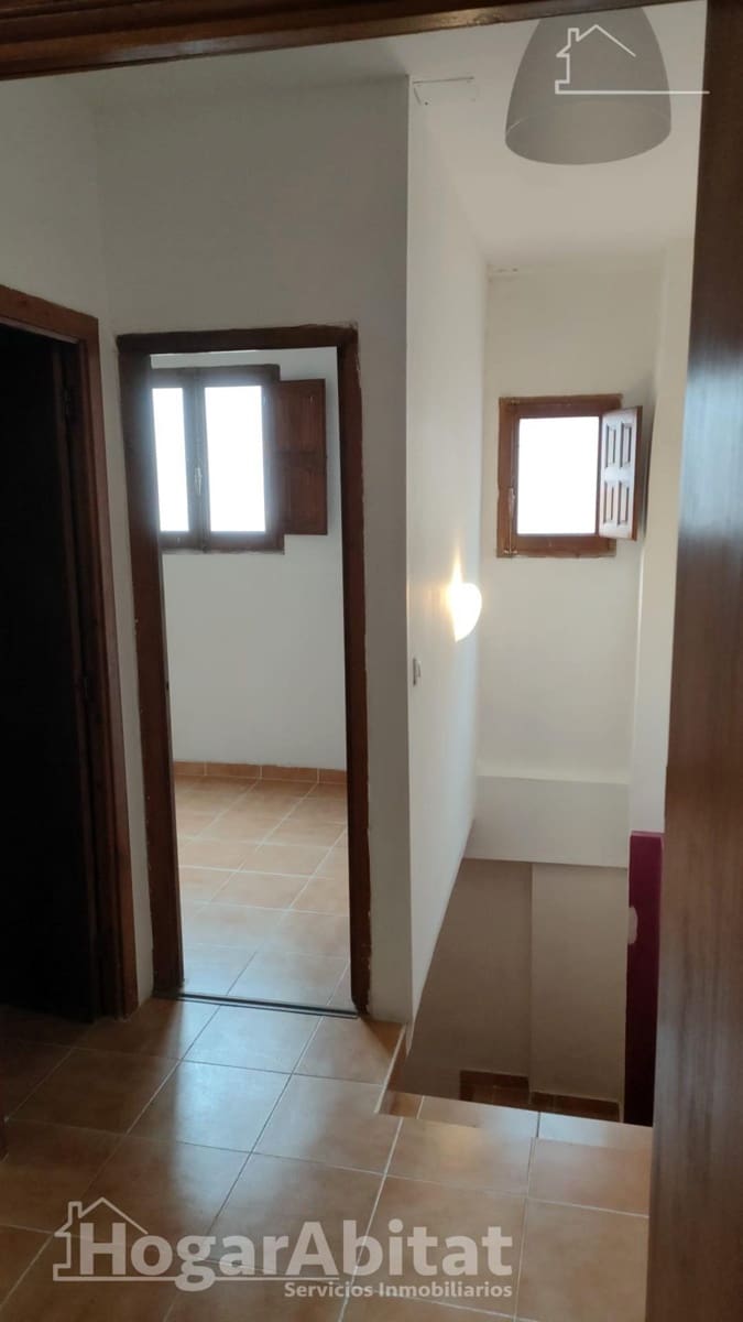 4 soverom Hus til salgs i Ontinyent - € 89 000 (Ref: 9855544)