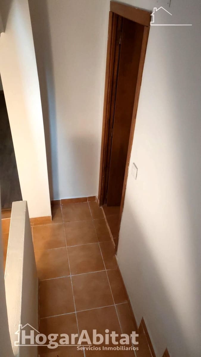 4 soverom Hus til salgs i Ontinyent - € 89 000 (Ref: 9855544)