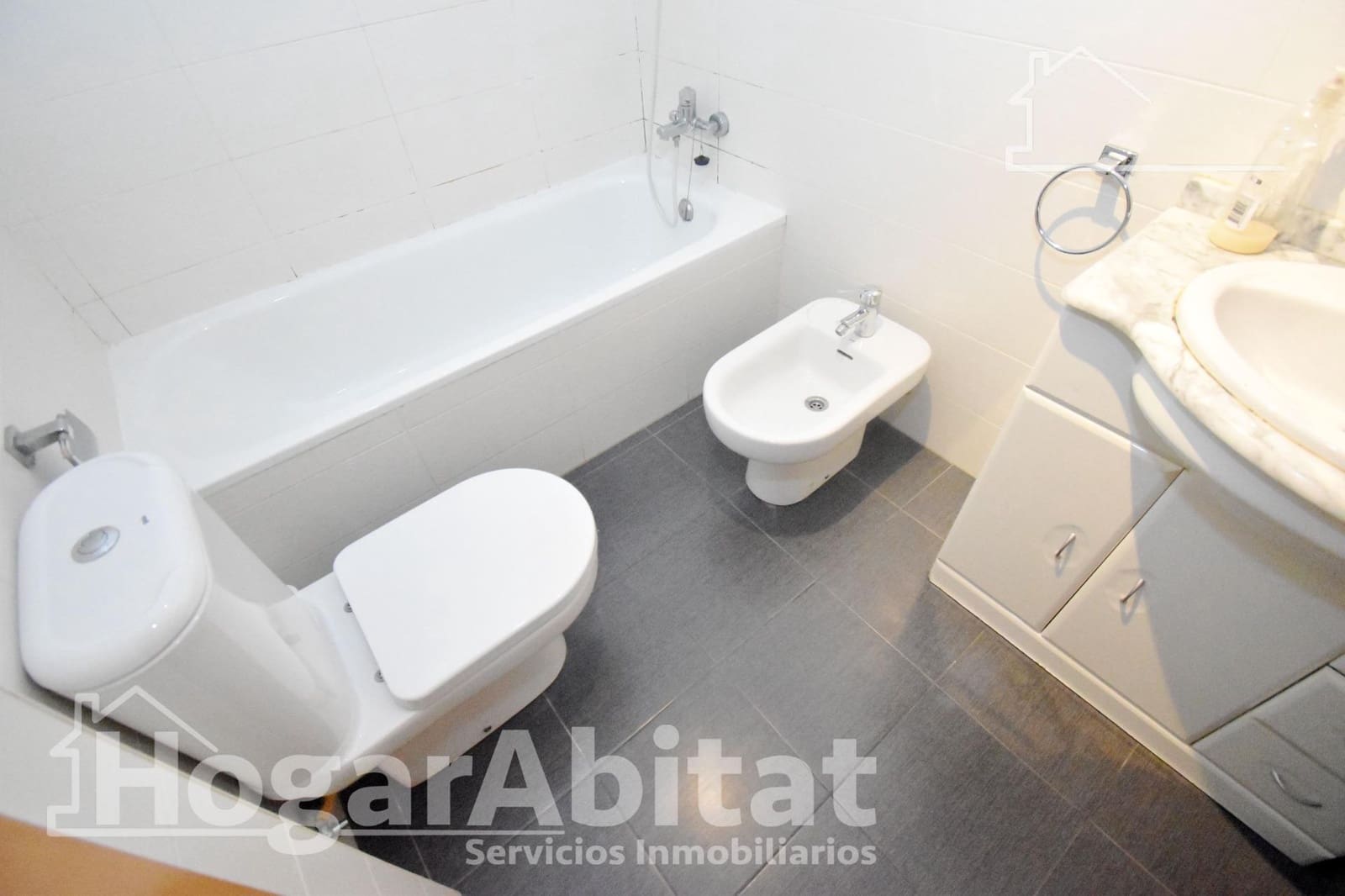 3 bedroom Flat for sale in Borriol - € 139,900 (Ref: 9860149)