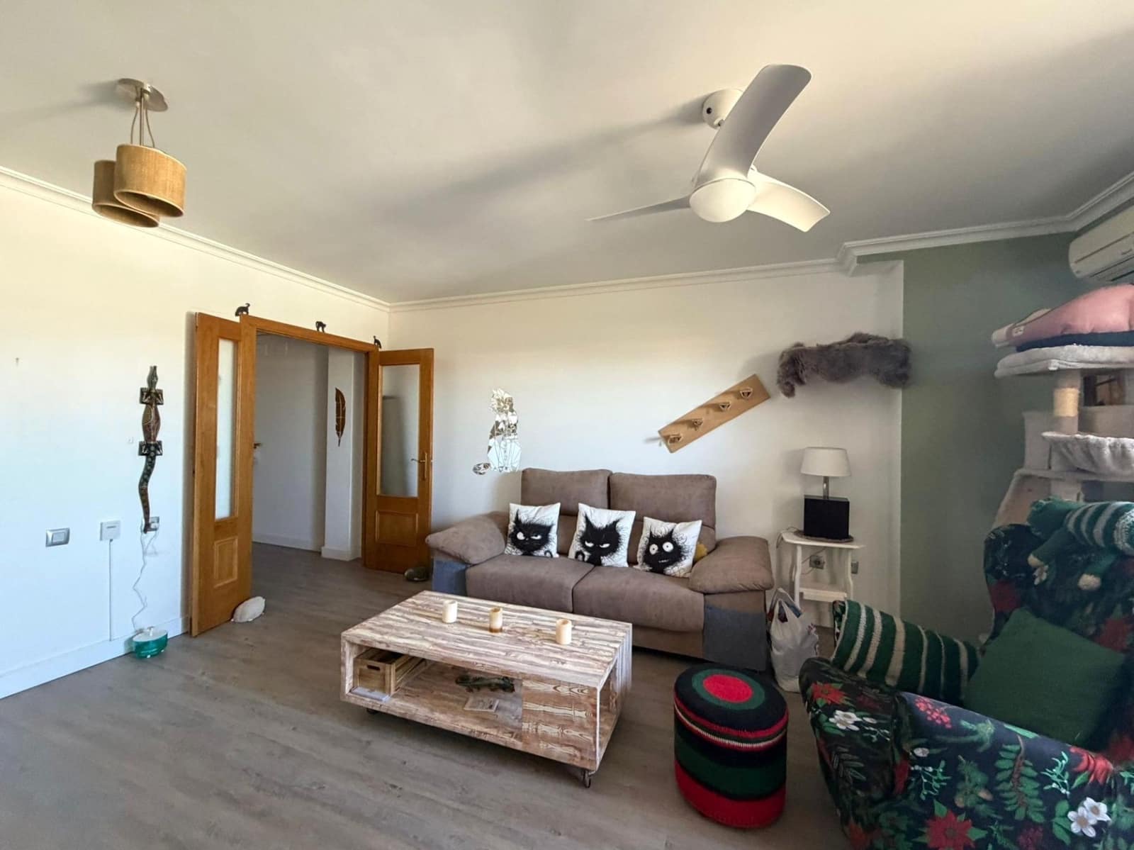 2 chambre Appartement à vendre à La Pobla de Vallbona - 240 000 € (Ref: 9860152)