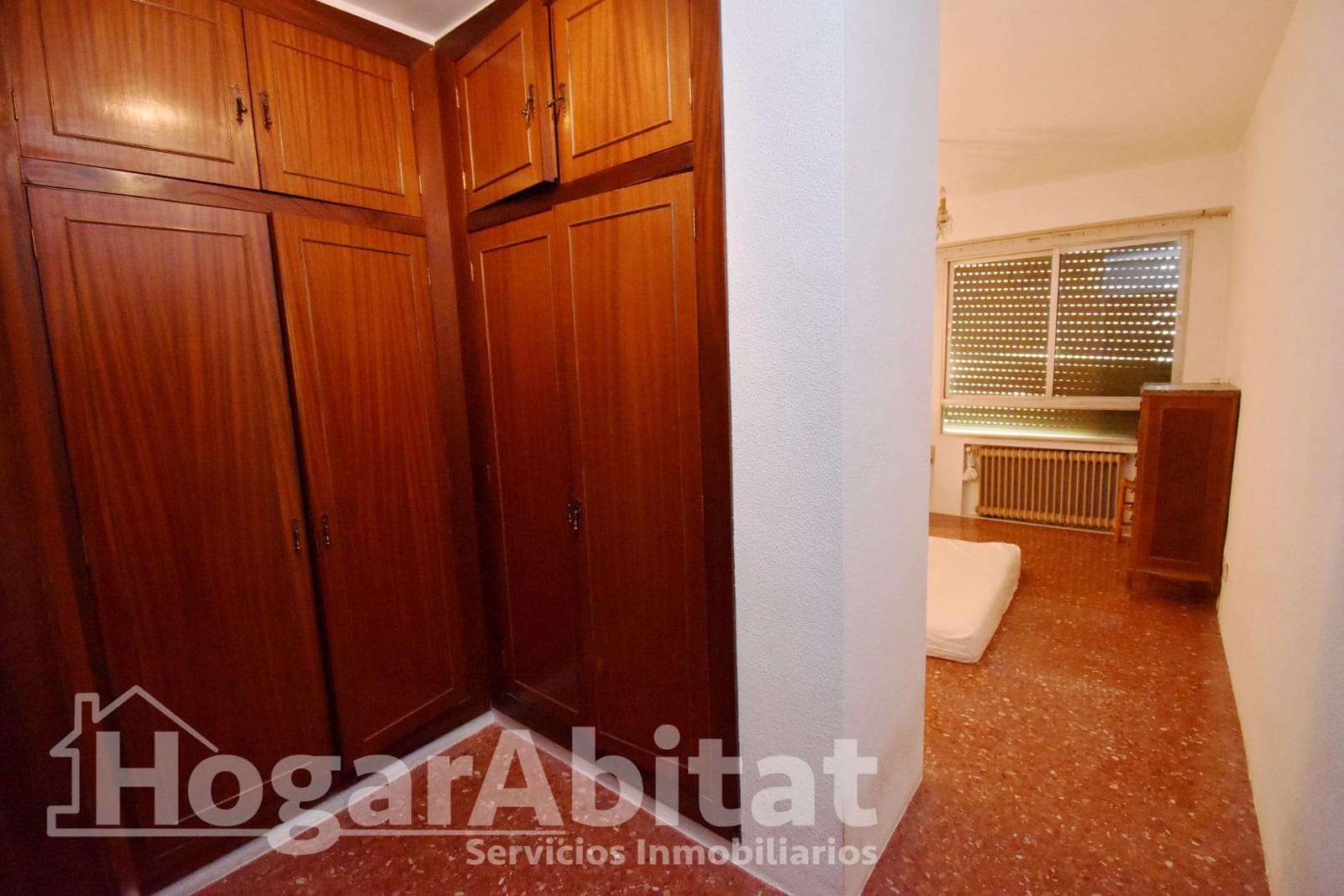 4 sypialnia Mieszkanie na sprzedaż w Castello de la Plana z garażem - 230 000 € (Ref: 9860153)