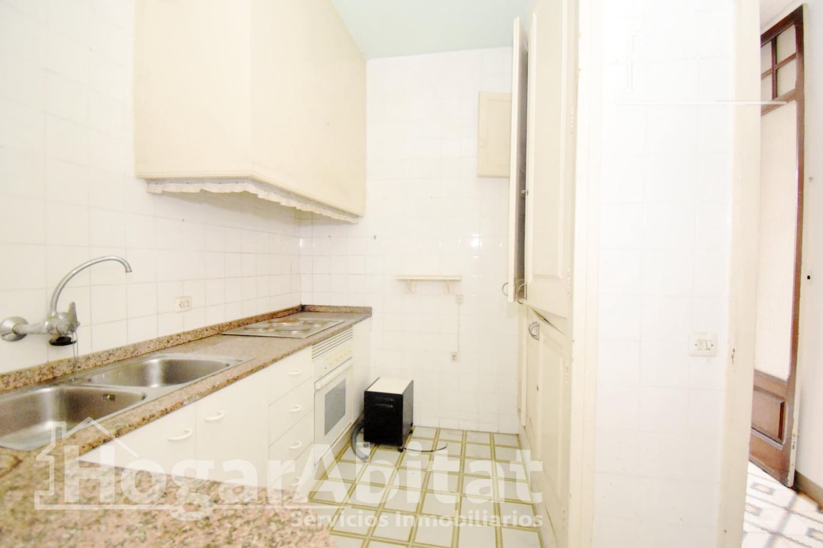 4 chambre Appartement à vendre à Castello de la Plana - 220 000 € (Ref: 9860154)