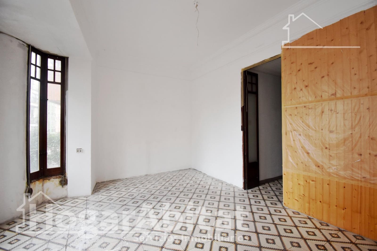 4 chambre Appartement à vendre à Castello de la Plana - 220 000 € (Ref: 9860154)