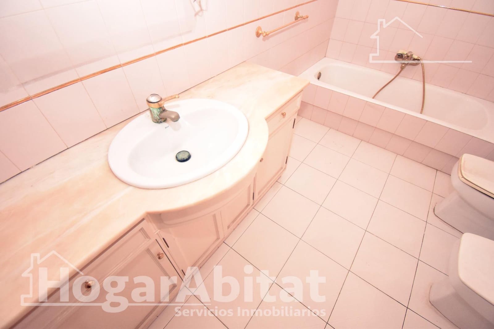 4 chambre Appartement à vendre à Castello de la Plana - 220 000 € (Ref: 9860154)
