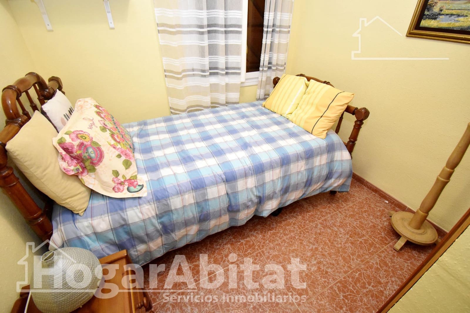 4 bedroom Villa for sale in Borriol with pool garage - € 285,000 (Ref: 9860155)