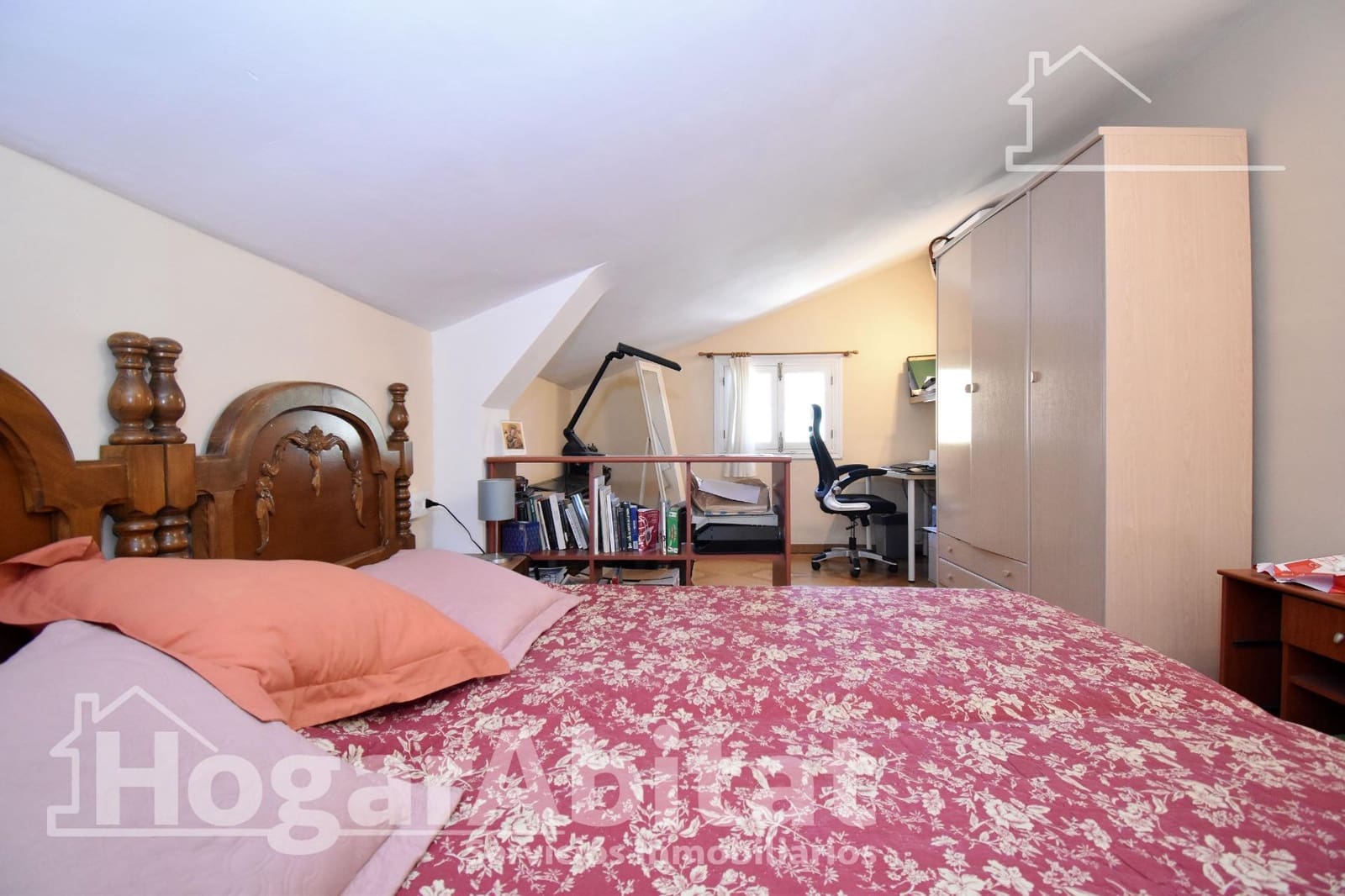 4 bedroom Villa for sale in Borriol with pool garage - € 285,000 (Ref: 9860155)
